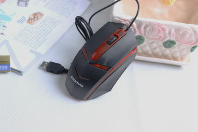 USB电竞游戏鼠标有线发光钢铁侠鼠标CF加重LOL