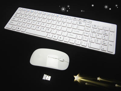 【独家】 苹果款无线键盘套装 礼品键盘 巧克力键盘套装