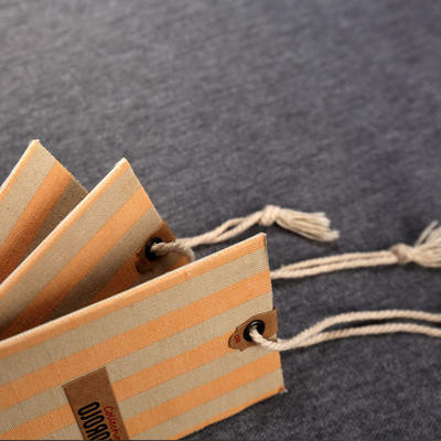 厂家订制中高档产品 服装吊牌 家纺吸塑卡片 外贸纸卡等