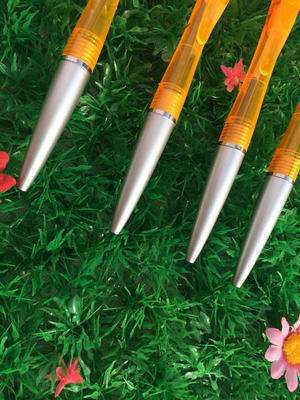 厂家直销 912圆珠笔 塑料促销礼品笔 定制印刷logo 油笔 简易笔