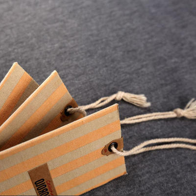 厂家订制中高档产品 服装吊牌 家纺 吸塑卡片 外贸纸卡等