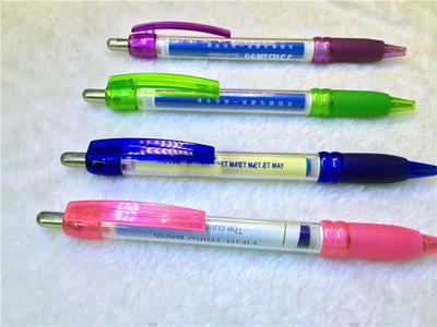 创意卷纸笔透明杆拉画笔 彩杆拉纸笔 广告塑料按动圆珠笔商务礼品